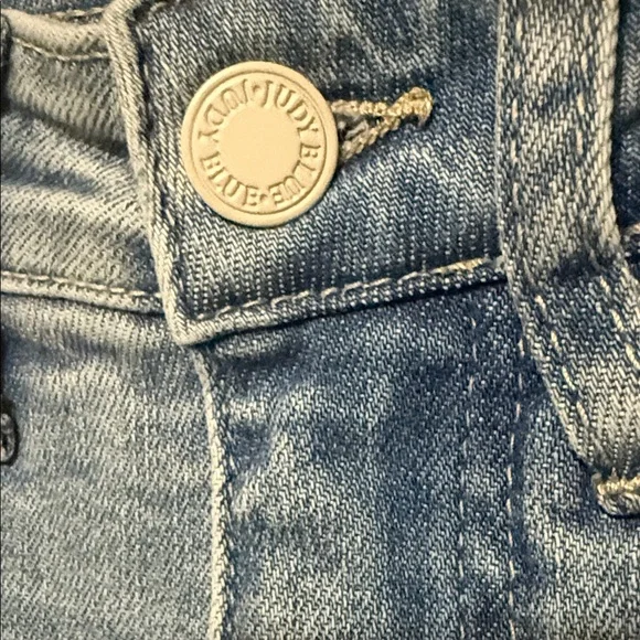 Judy Blue High-Waist Skinny Star Embroidered Jeans (Style JB88145) {0/24} NWT - Picture 4 of 12